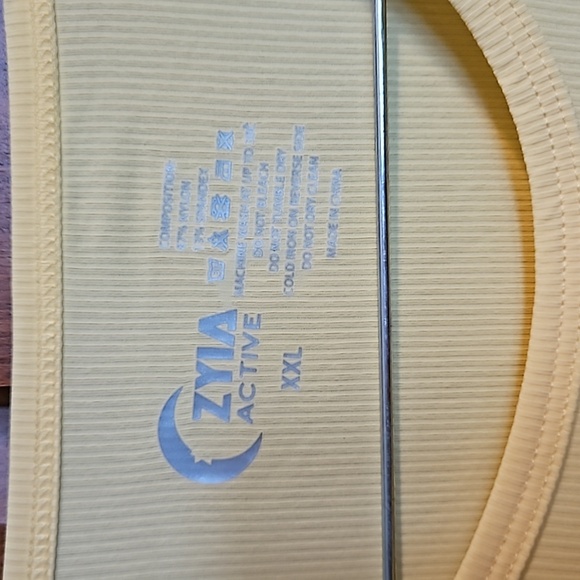 Zyia Sunset Parallel Ribbed Tank Yellow - Picture 2 of 5